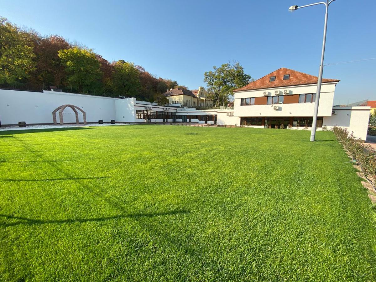 Boutique Hotel & Event Center Budapest Exterior photo